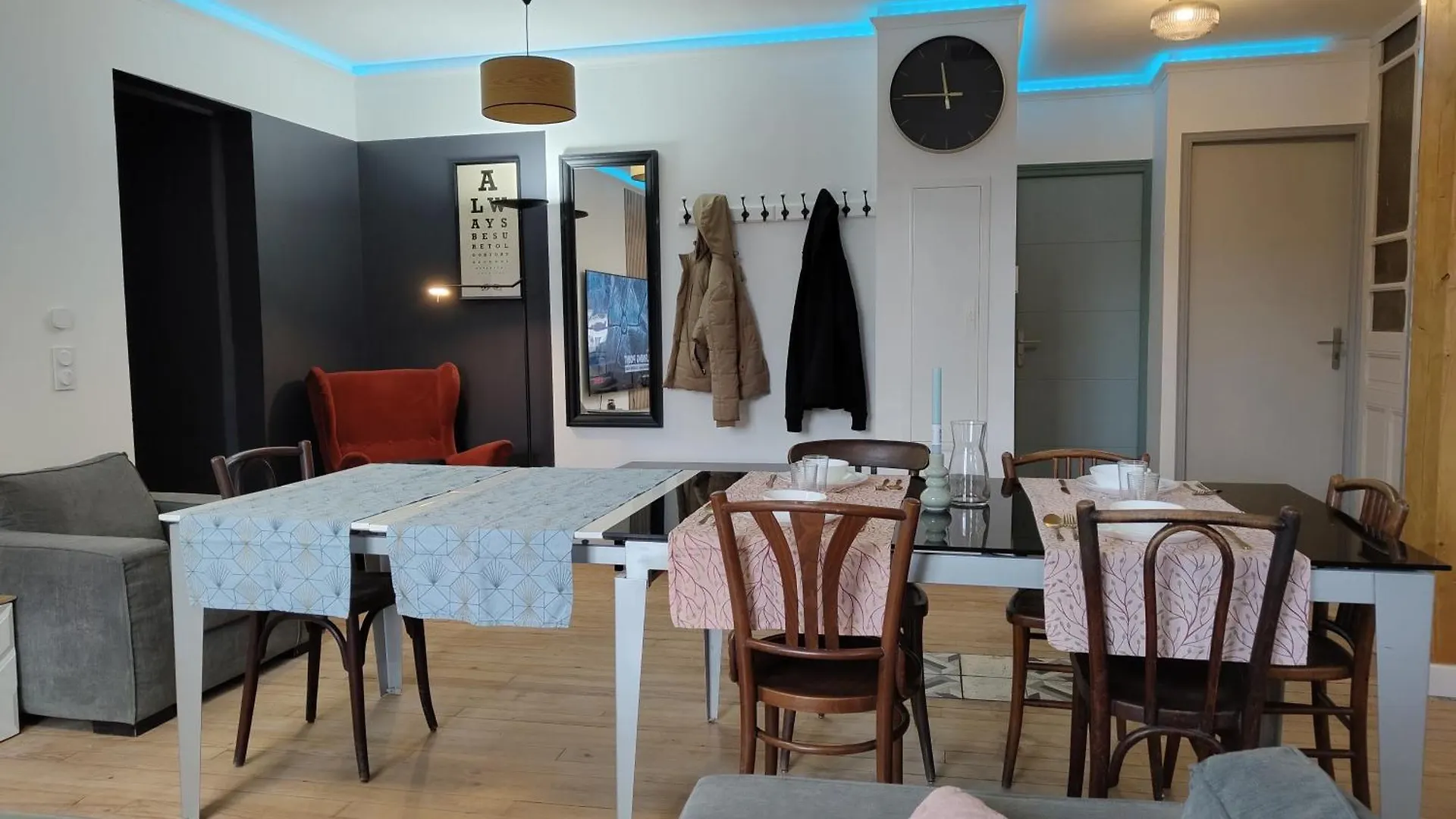 Magnifique Duplex De 135 M2 Pour Vos Sejours Jusqu'A 10 A Lourdes Apartment